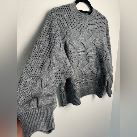 OLIVERS IRVINE GRAY SILVER SWEATER Size XLNWT - Picture 7 of 9